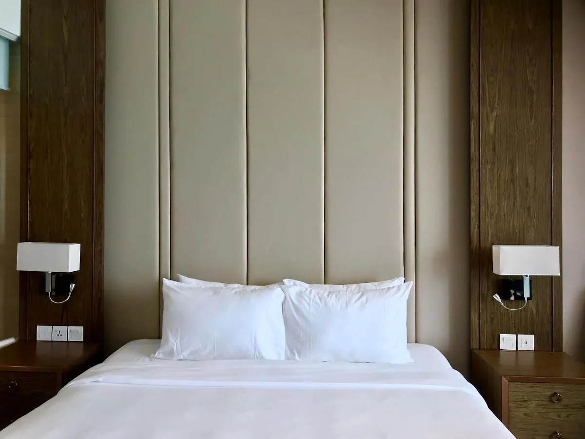 Апартаменты Sea Cloud Panorama Beachfront Нячанг