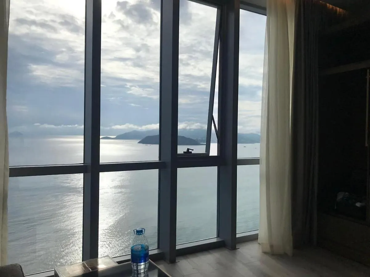 Sea Cloud Panorama Beachfront Нячанг Апартаменты