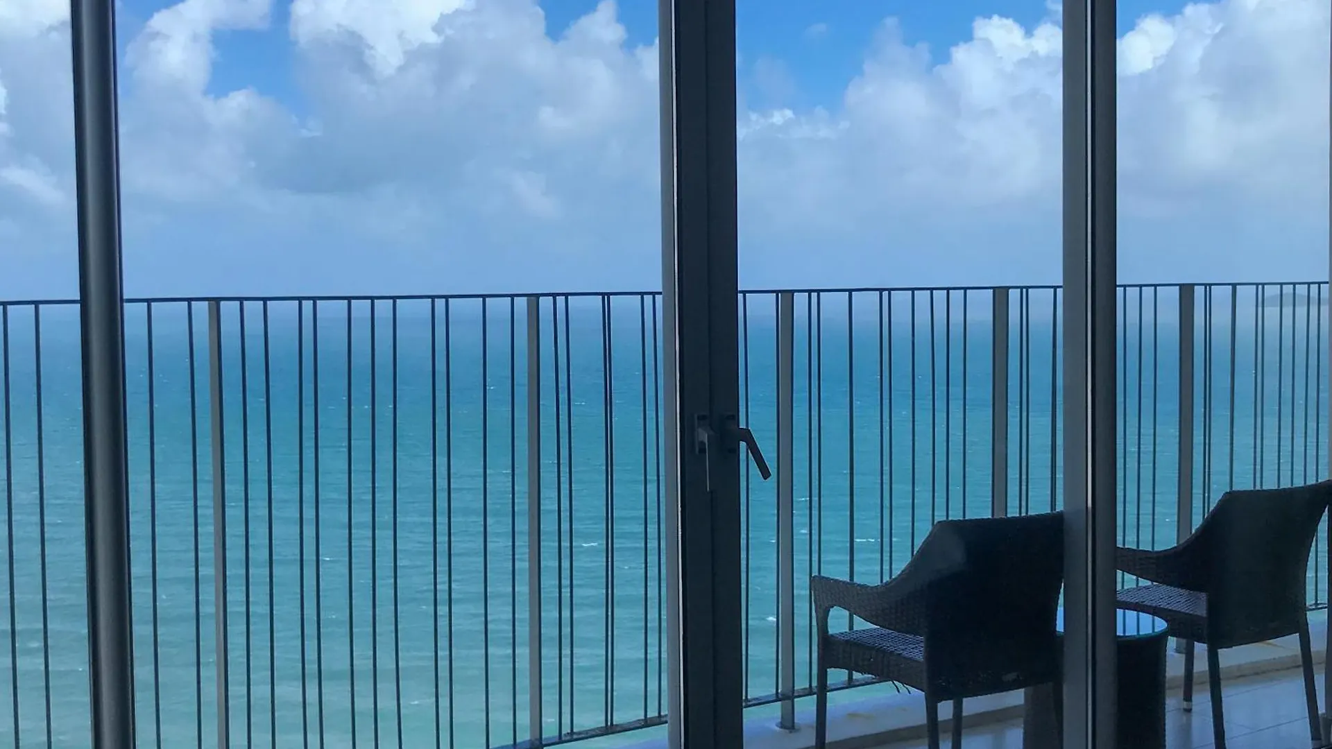 Sea Cloud Panorama Beachfront Нячанг
