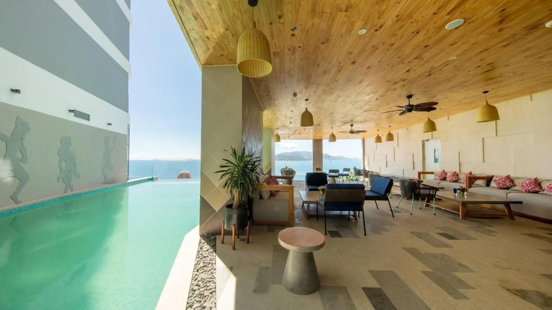 Sea Cloud Panorama Beachfront Нячанг 0*,  Вьетнам