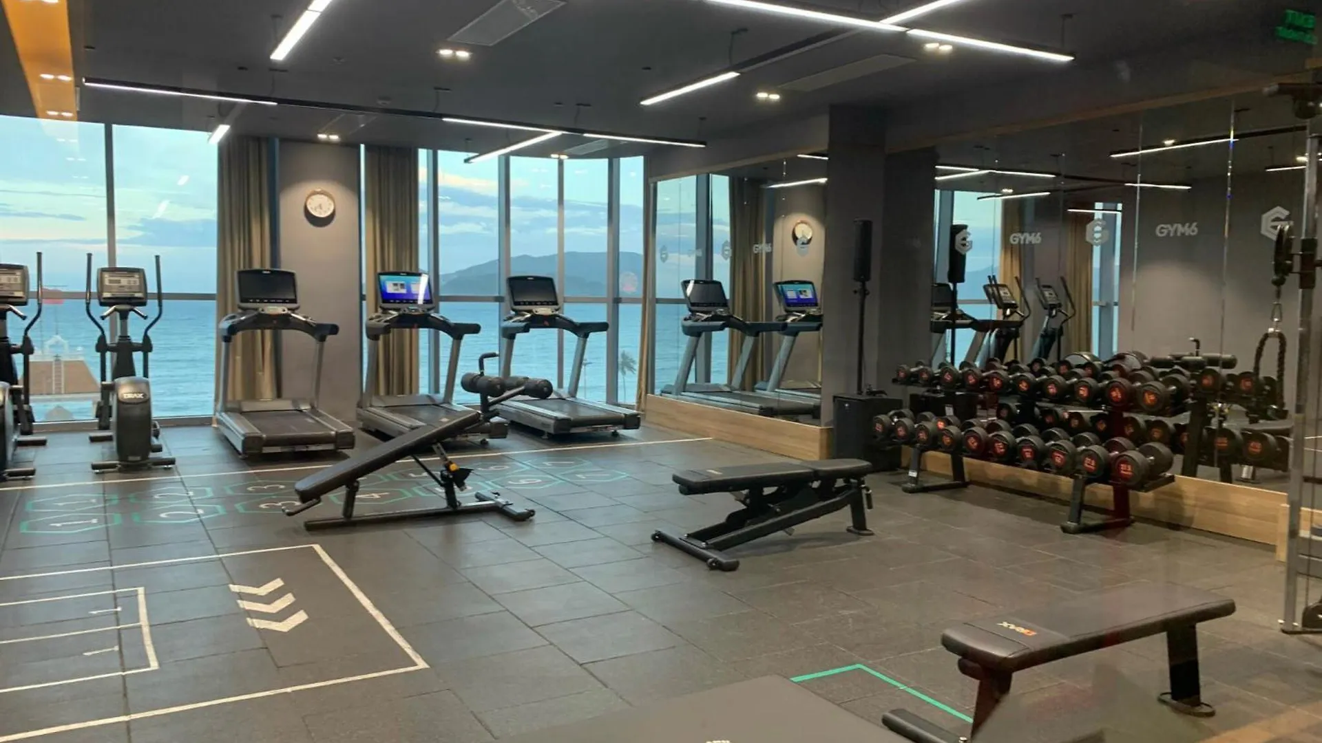 Апартаменты Sea Cloud Panorama Beachfront Нячанг Вьетнам